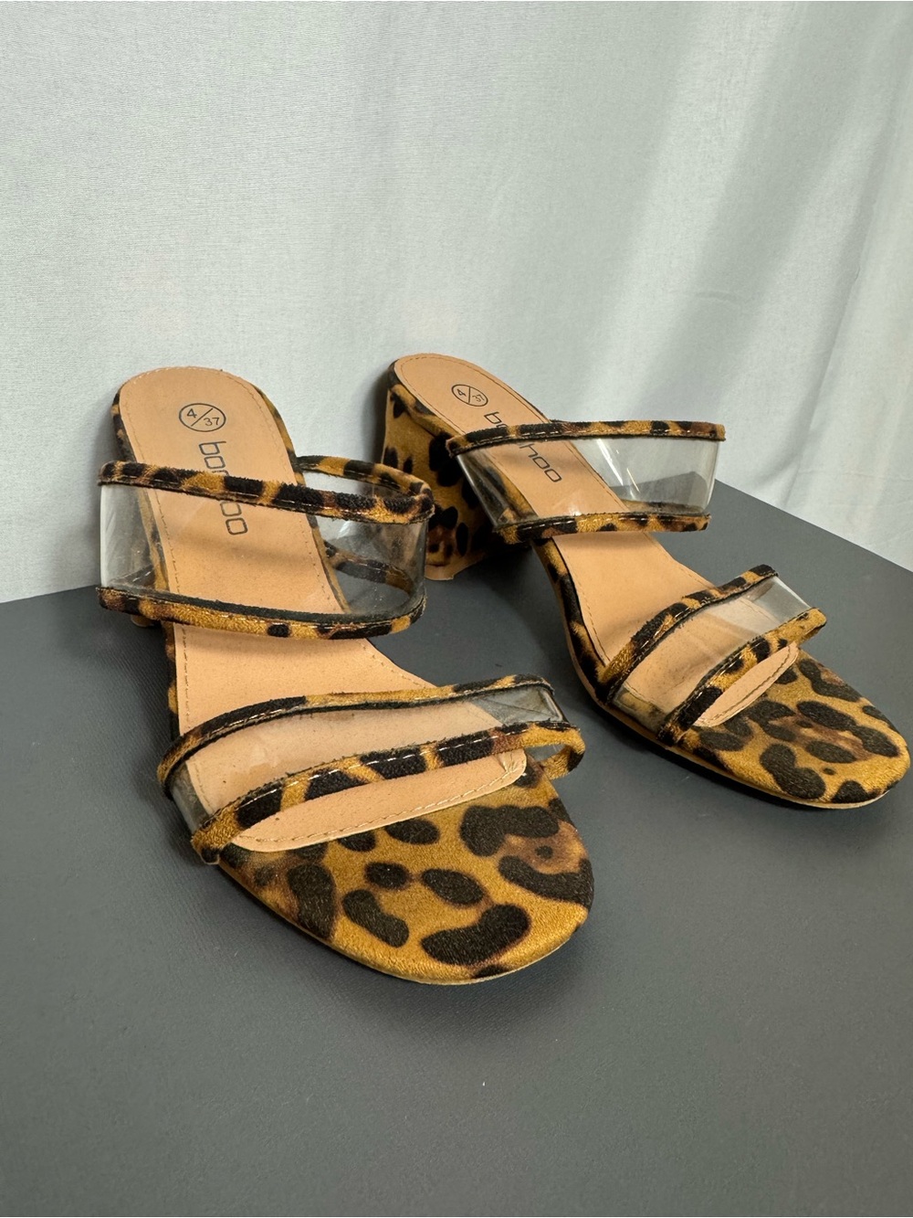 Boohoo Leopard Print Clear-Strap Slide Sandals chunky heel party size 4